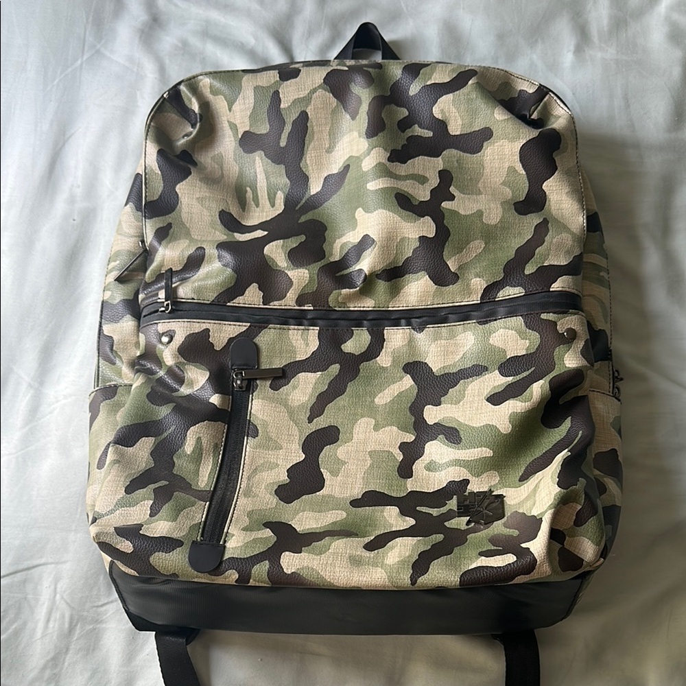 Hawaiis Finest Camouflage Lightweight Backpack with laptop pocket